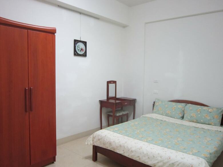 Bed & Breakfast Travelers Fu-home