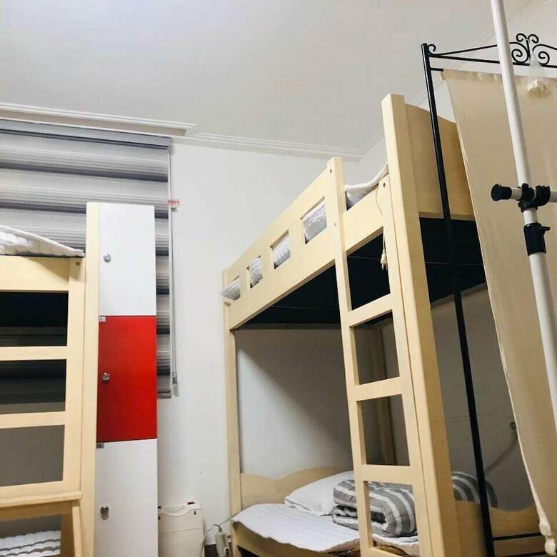 Hostal Orange Guesthouse - Hostel