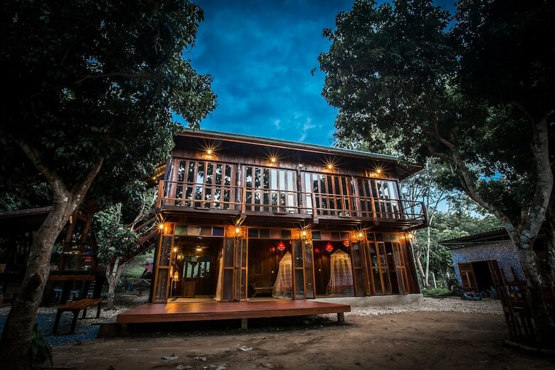Hotel Nan de Panna Riverside Homestay