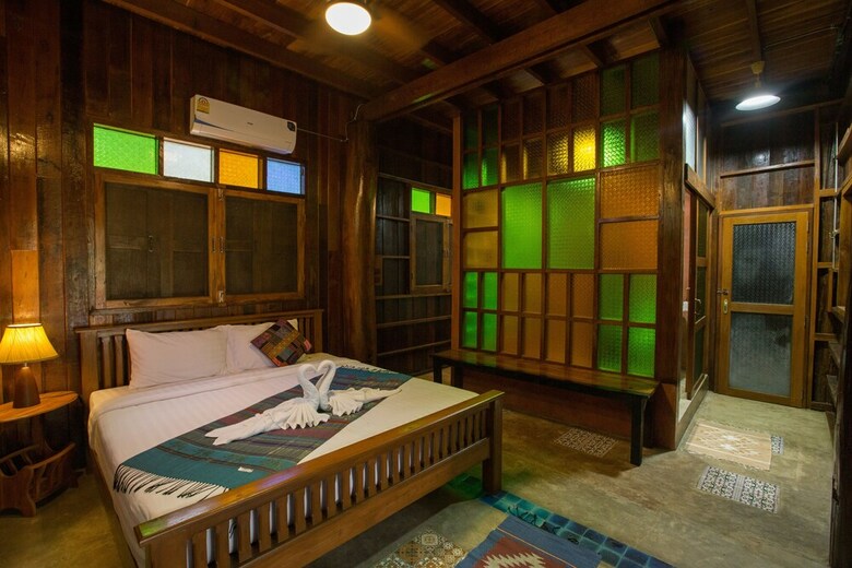 Hotel Nan de Panna Riverside Homestay