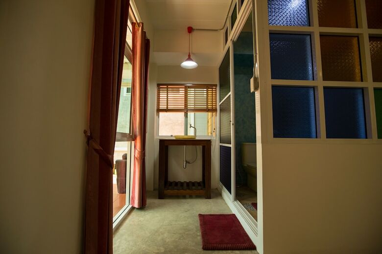 Hotel Nan de Panna Riverside Homestay