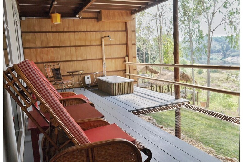 Hotel Nan de Panna Riverside Homestay