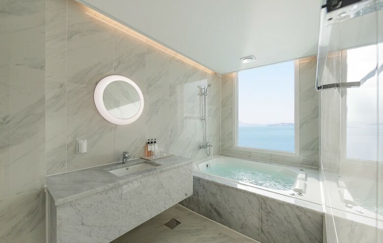 Hotel La Terrace Boutique Resort & Spa