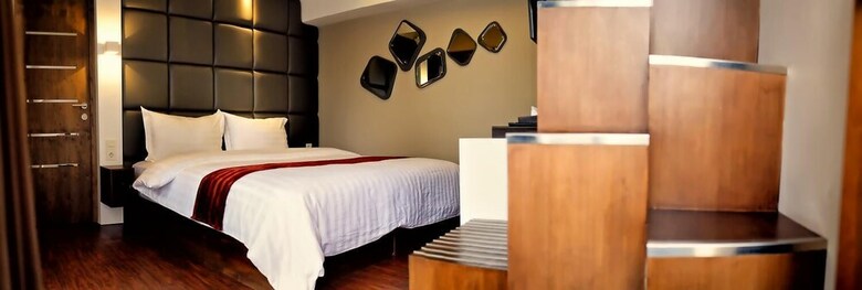 Hotel Fuxion Inn