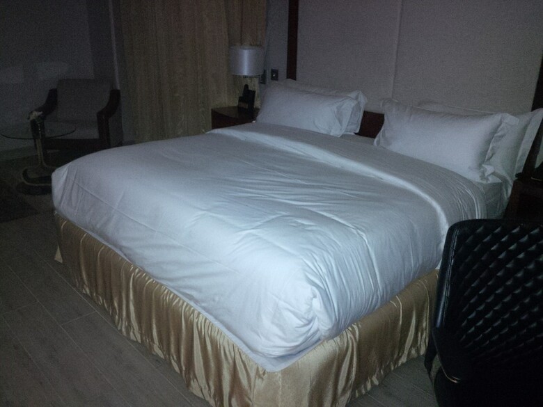 Pearlwort Hotel And Suites