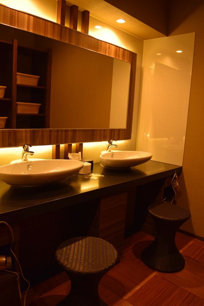 Hotel Niseko Hakuunso