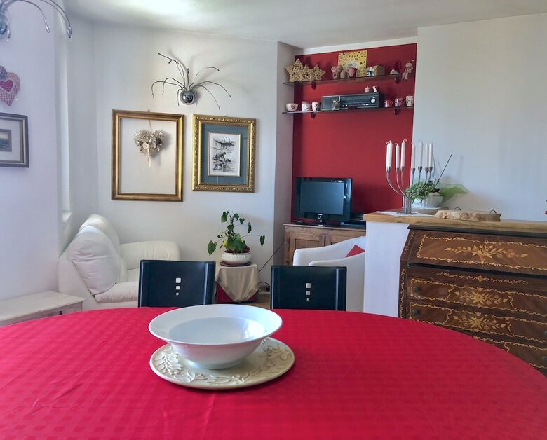 Apartamento Appartamento Vista Lago Red & Grey