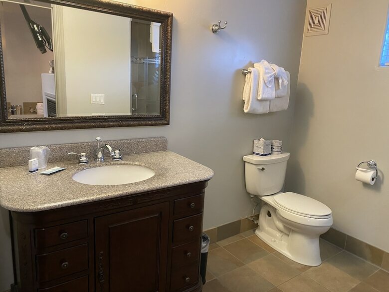 Hotel Secrets Inn Lake Tahoe