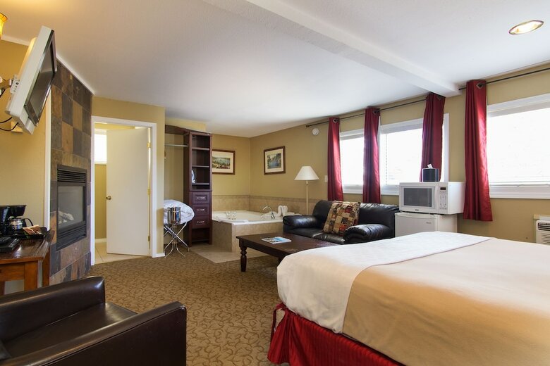 Hotel Secrets Inn Lake Tahoe