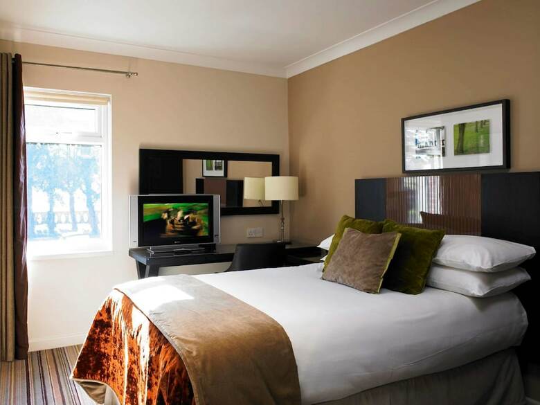 Hotel de Vere Horsley Estate