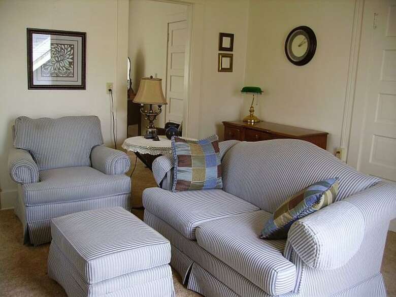 Avenue Hotel Bed & Breakfast