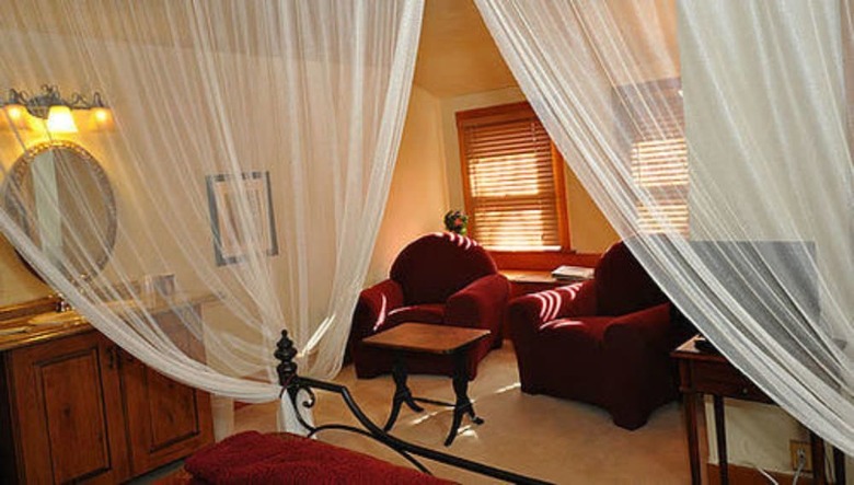 Avenue Hotel Bed & Breakfast