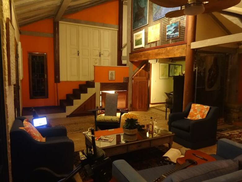 Velinn Hotel Maison Joly