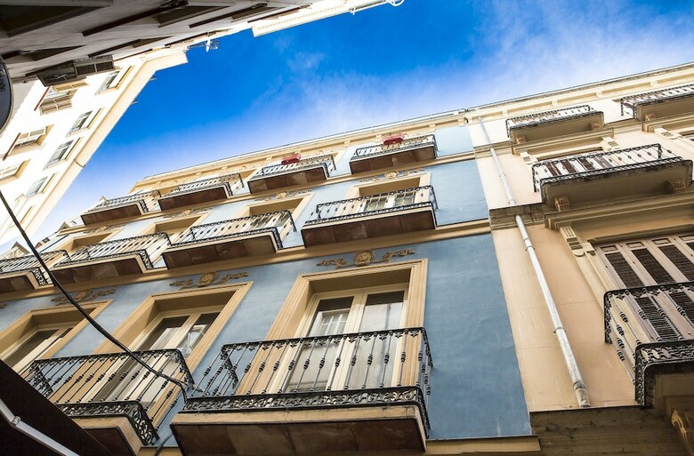 Apartamentos Sea & Wave Capit�n