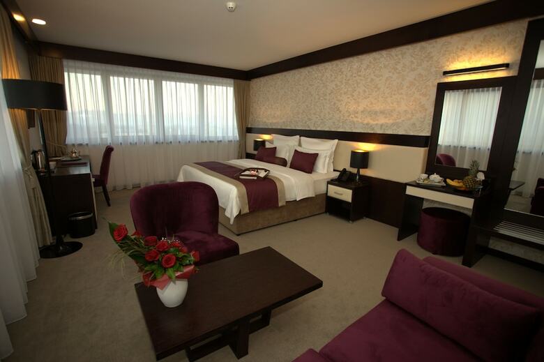 Malak Regency Hotel