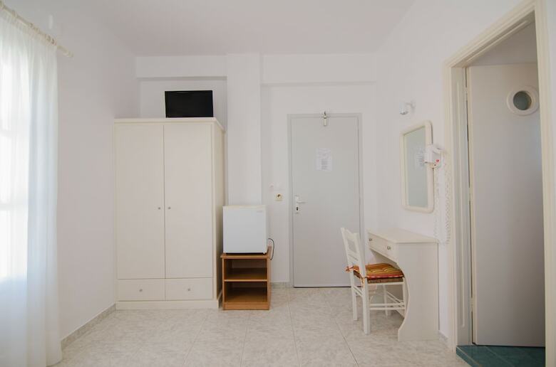 Hotel Athena Rooms