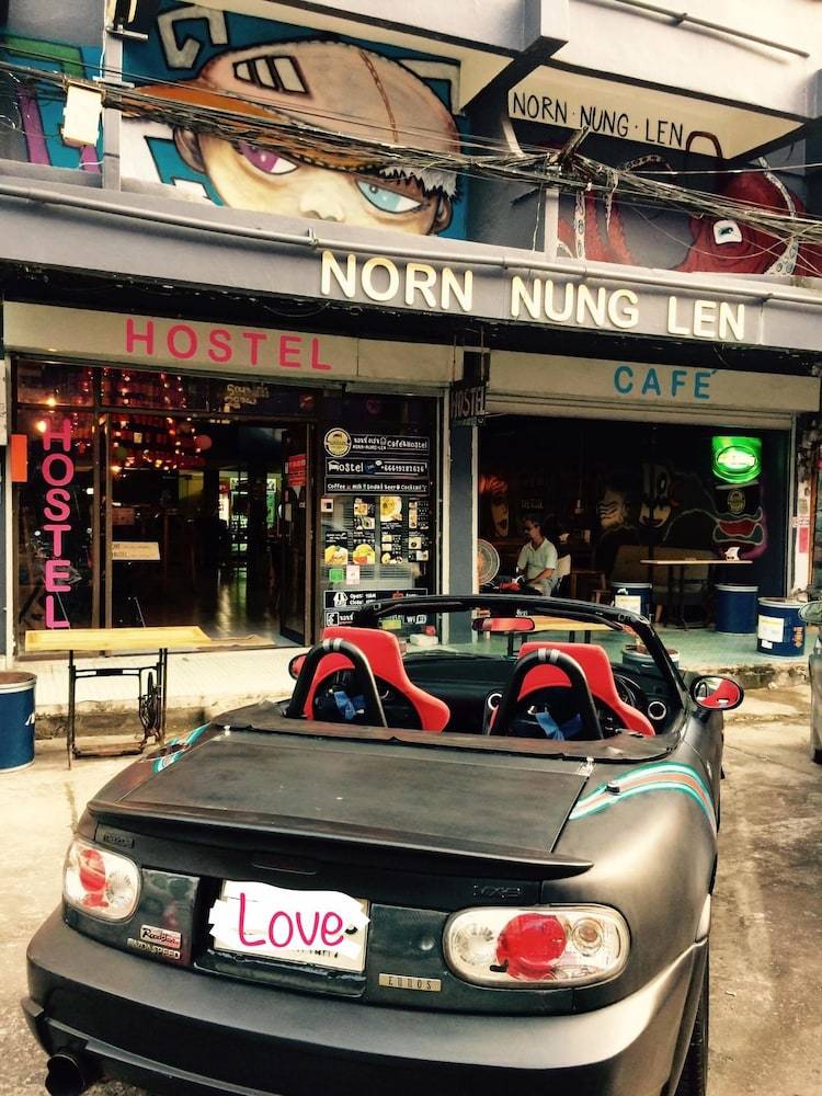 Hostal Norn Nung Len Cafe & Hostel