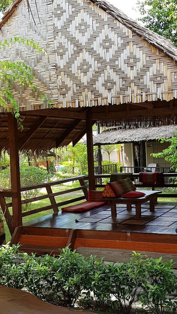 Hotel Lanta Smile Resort @longbeach