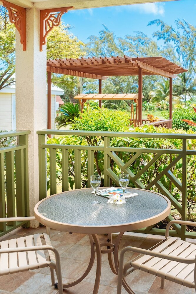Hotel Bay Gardens Beach Resort