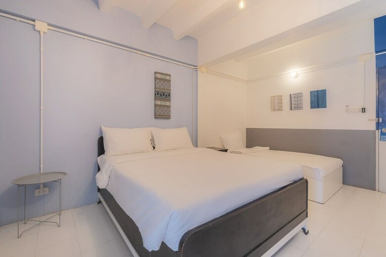Hotel Bedgasm Poshtel X Caf� At Nimman