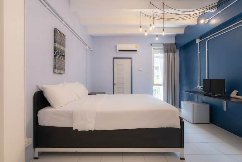Hotel Bedgasm Poshtel X Caf� At Nimman