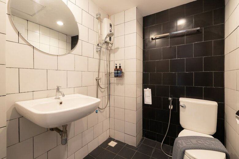 Hotel Bedgasm Poshtel X Caf� At Nimman