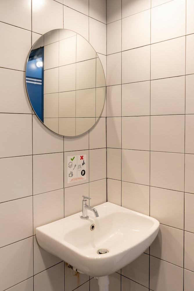 Hotel Bedgasm Poshtel X Caf� At Nimman