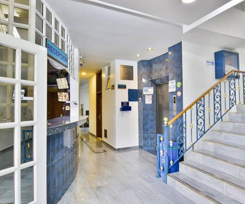 Hotel Monarca
