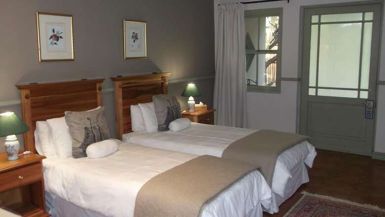 Hotel Housemartin Guest Lodge