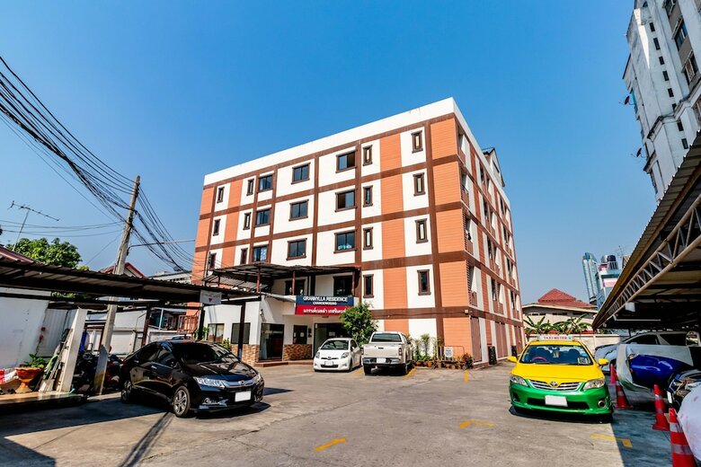 Hotel Grannylla Residence Charoenkrung