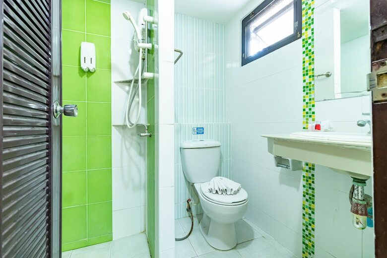 Hotel Grannylla Residence Charoenkrung