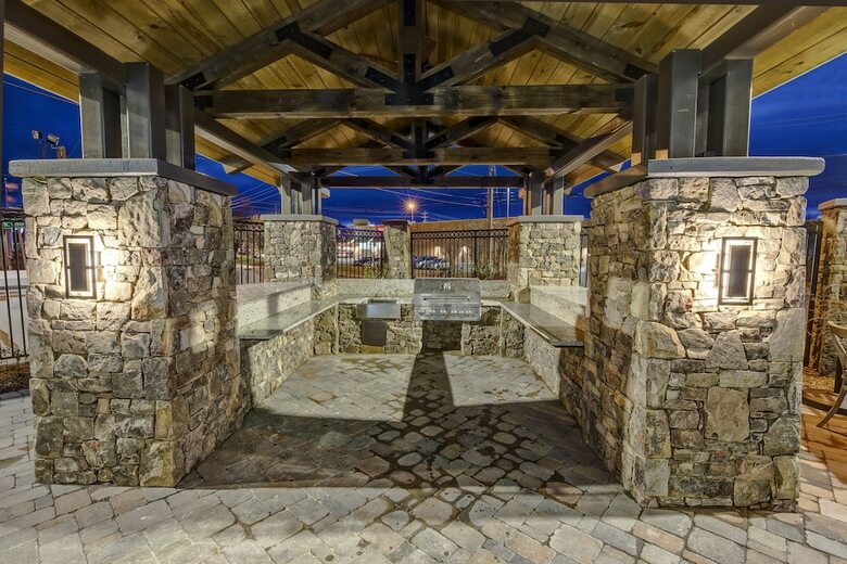 Hotel Black Fox Lodge Pigeon Forge, Tapestry Collection By Hilton