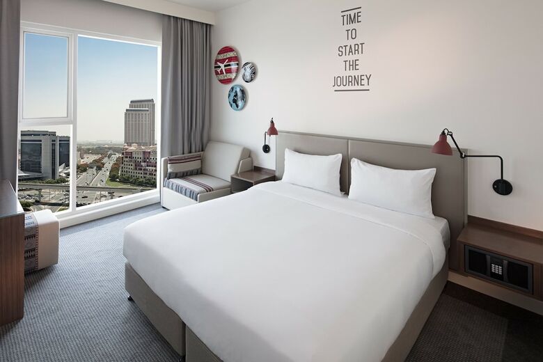 Hotel Rove Healthcare City
