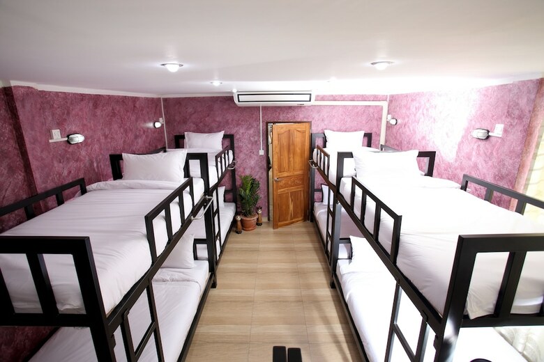 Hostal Thai Cat Hostel Bb Bangkok