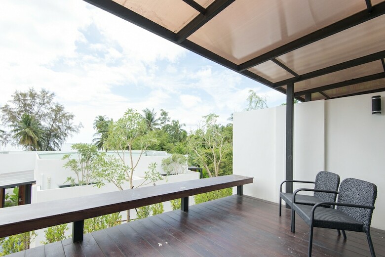 Hotel Seanery Beach Resort