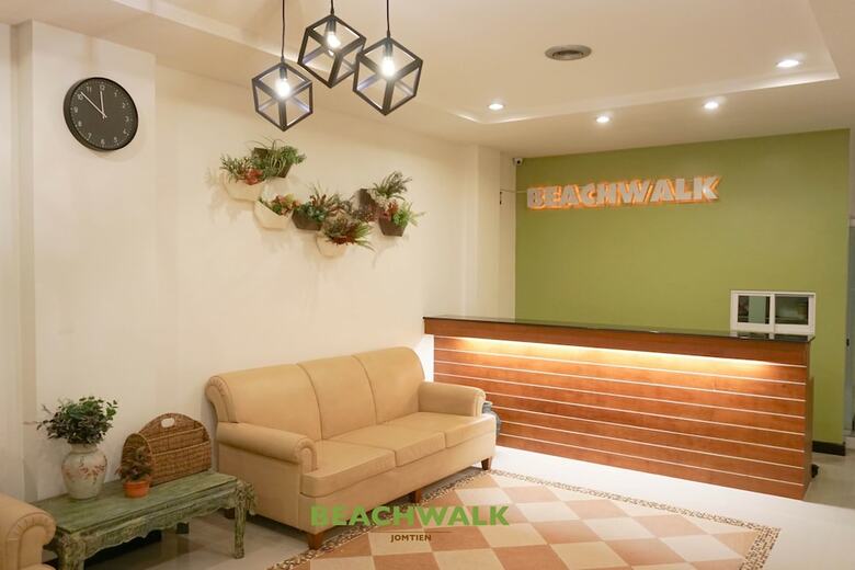 Hotel Beachwalk Jomtien