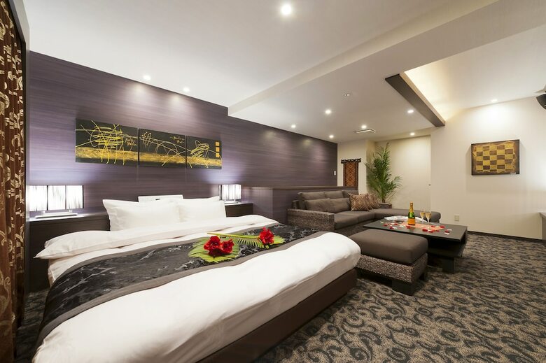 Hotel Myth-l-