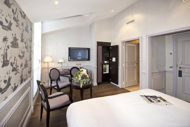 Hotel H�tel De S�ze