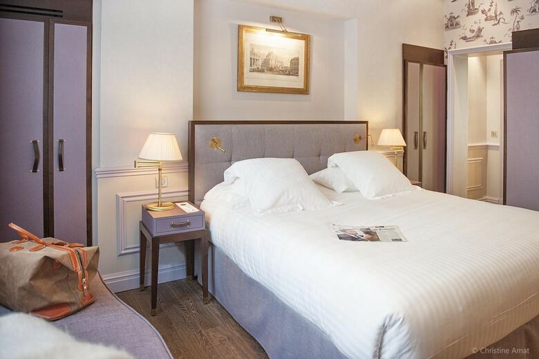 Hotel H�tel De S�ze