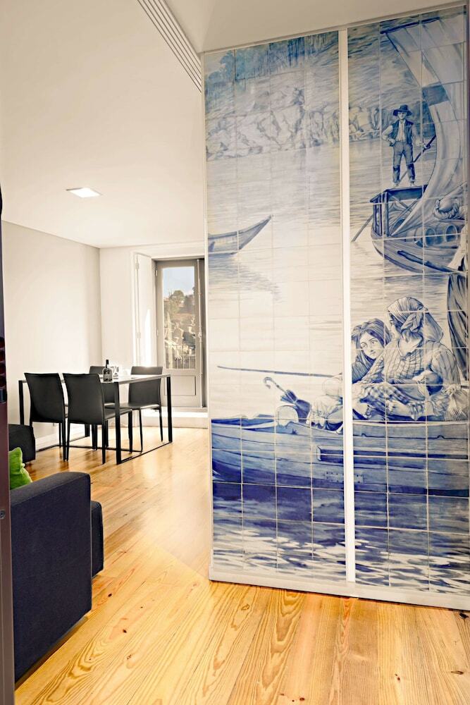 Old City Design Apartments
