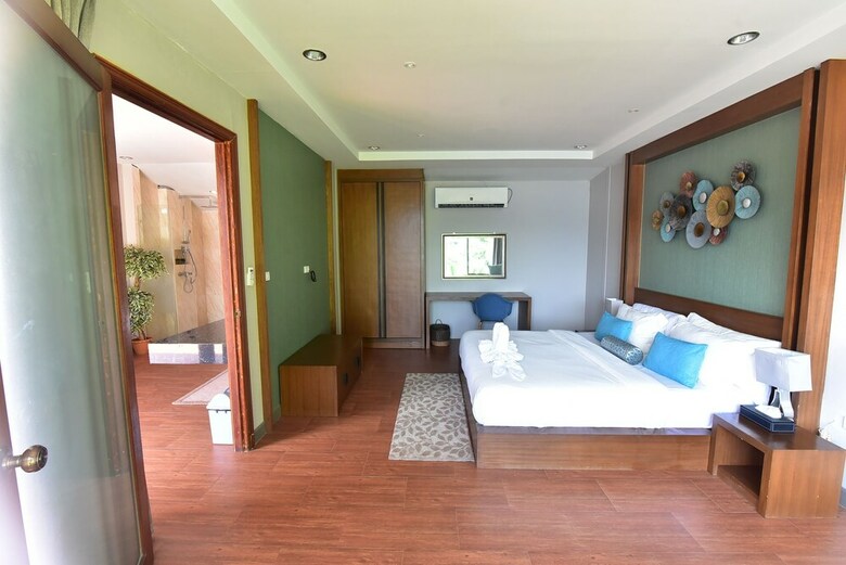 Hotel Asara Private Beach Resort