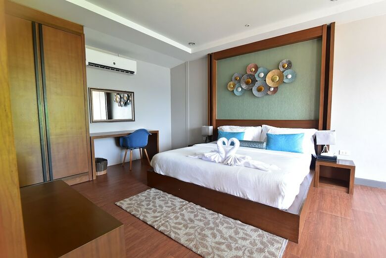 Hotel Asara Private Beach Resort