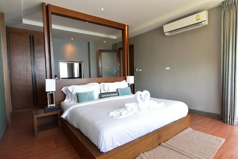 Hotel Asara Private Beach Resort