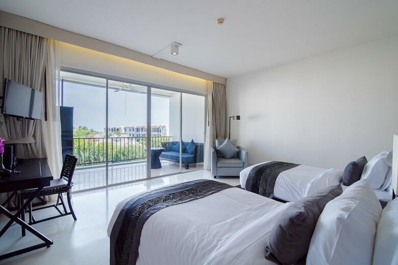 Hotel The Palayana Hua Hin