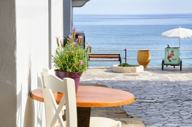 Apartamentos Myrtos Mare Suites