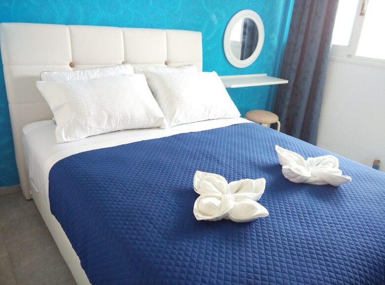 Poseidon Apartments