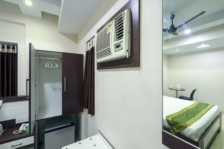 Hotel Treebo Trip Jai Ambe Maa