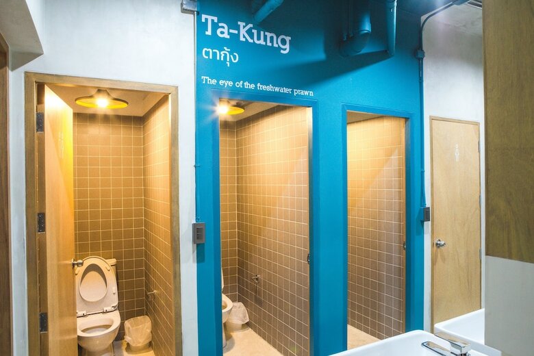 Hostal The Bob Hostel