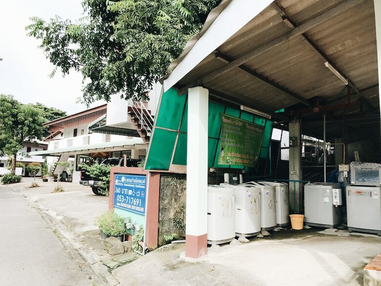 Hotel Baan Nukanong Guesthouse