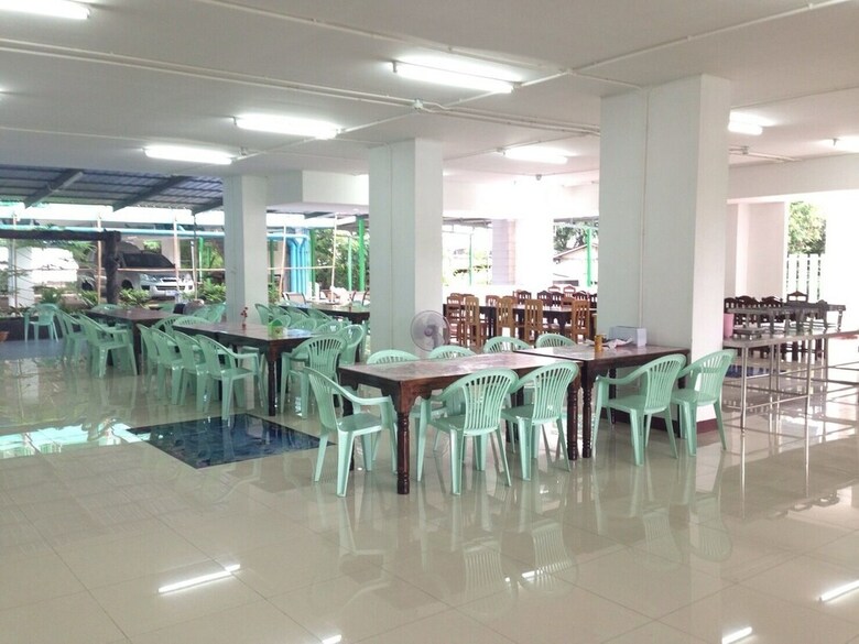 Hotel Eden Garden Resort